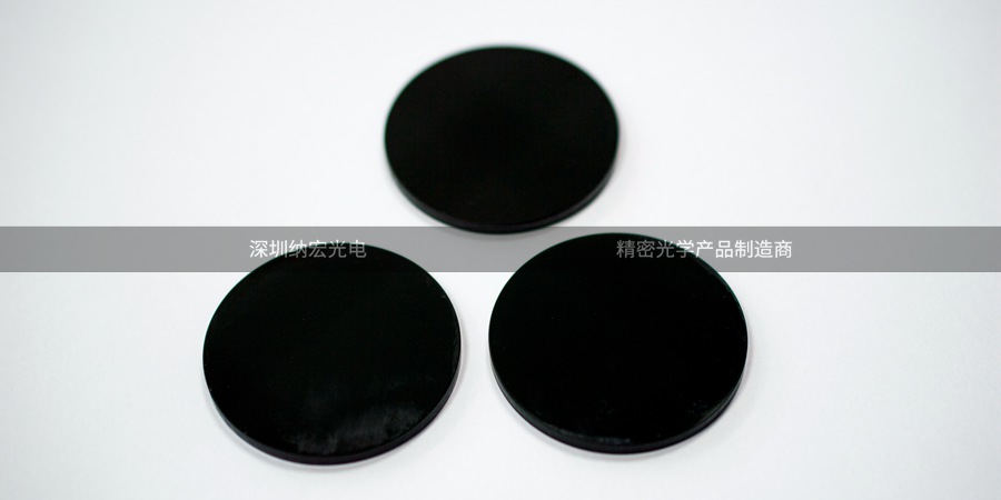 日盲濾光片產(chǎn)品實(shí)物圖